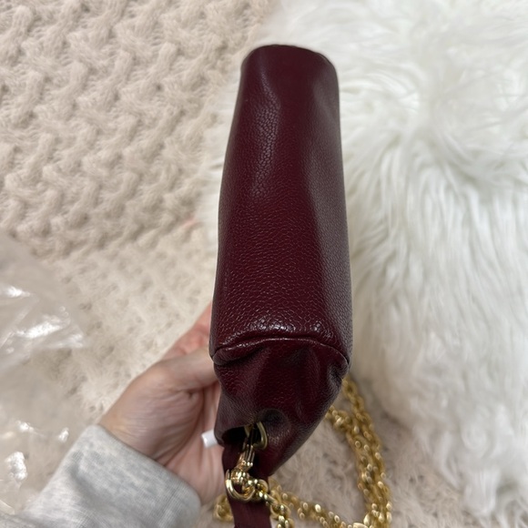 Chanel Burgundy Pouch. - Picture 5 of 7